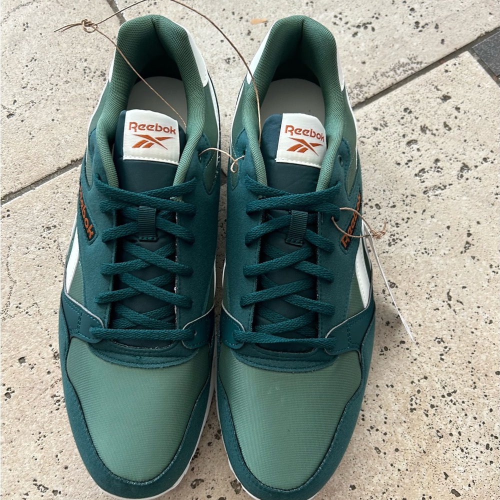 NWT Reebok Ultra flash running shoes